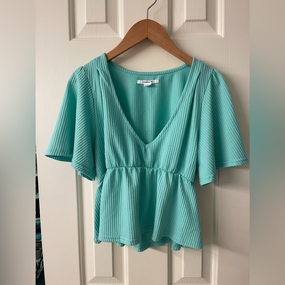 O’Neill flutter sleeve top